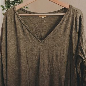 dressup boutique gray pico top